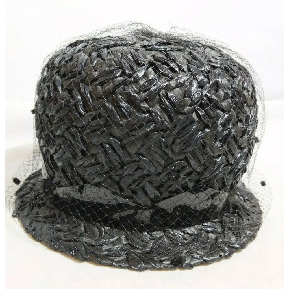Vintage Women's Bucket Straw Hat Black with Netting Union Made in USA‎